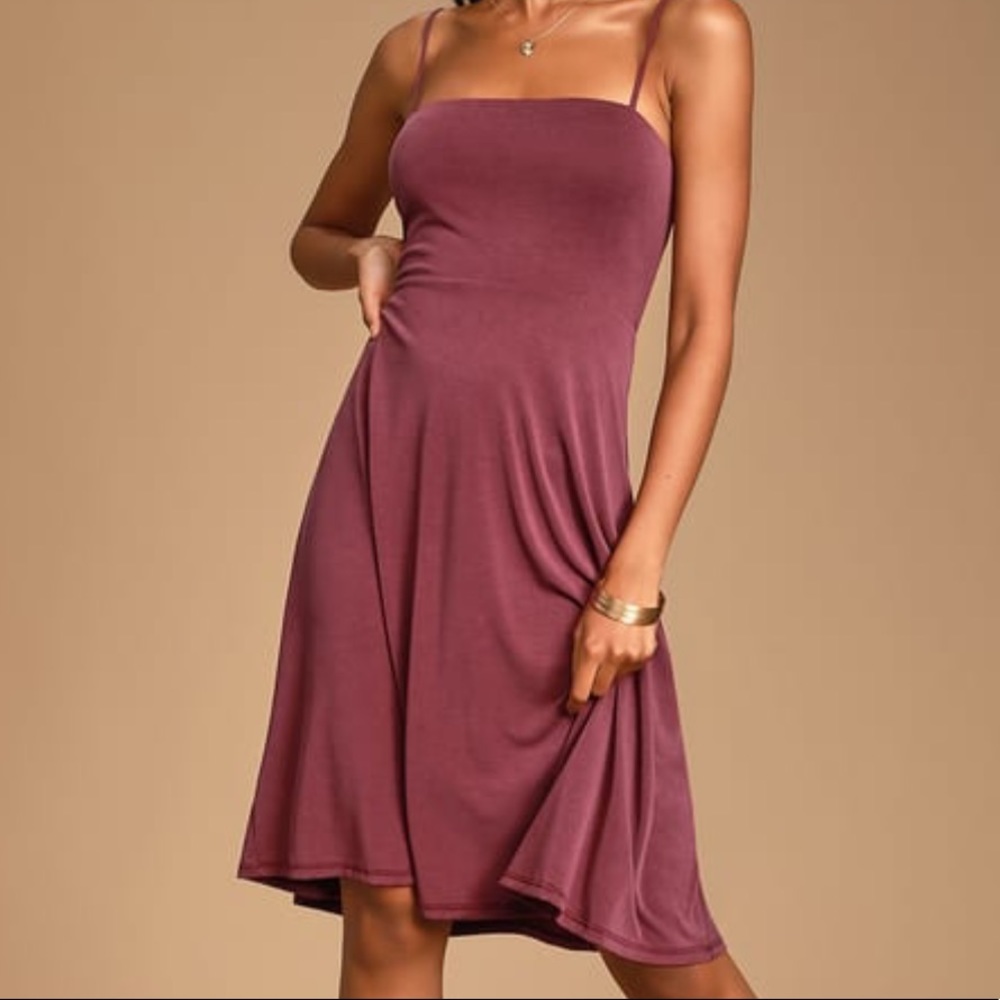 Lulus washed burgundy dress size S worn once!